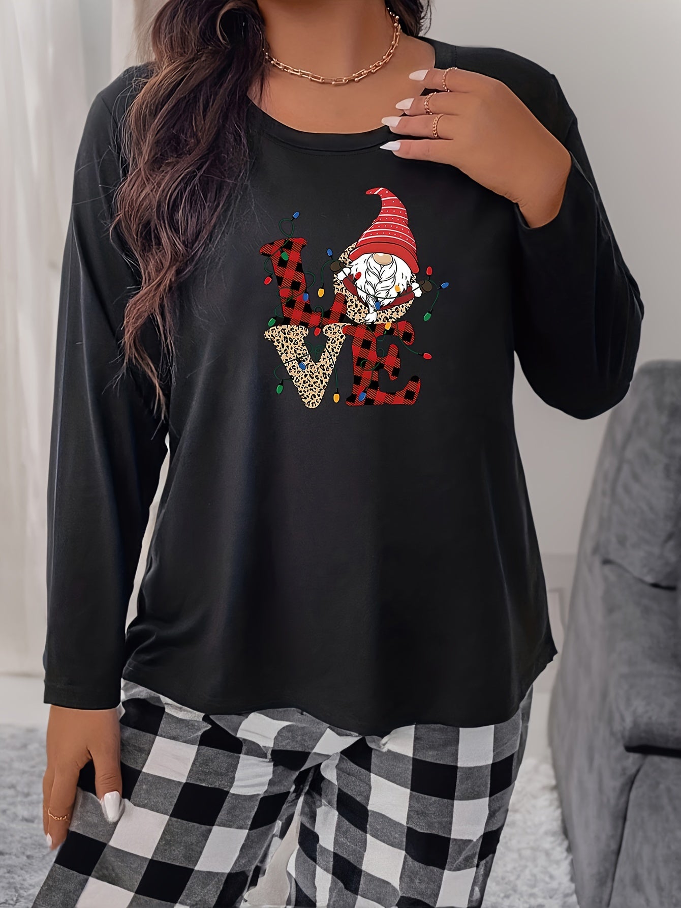Christmas Gnome & Plaid Graphic Long Sleeve Crew Neck Tee
