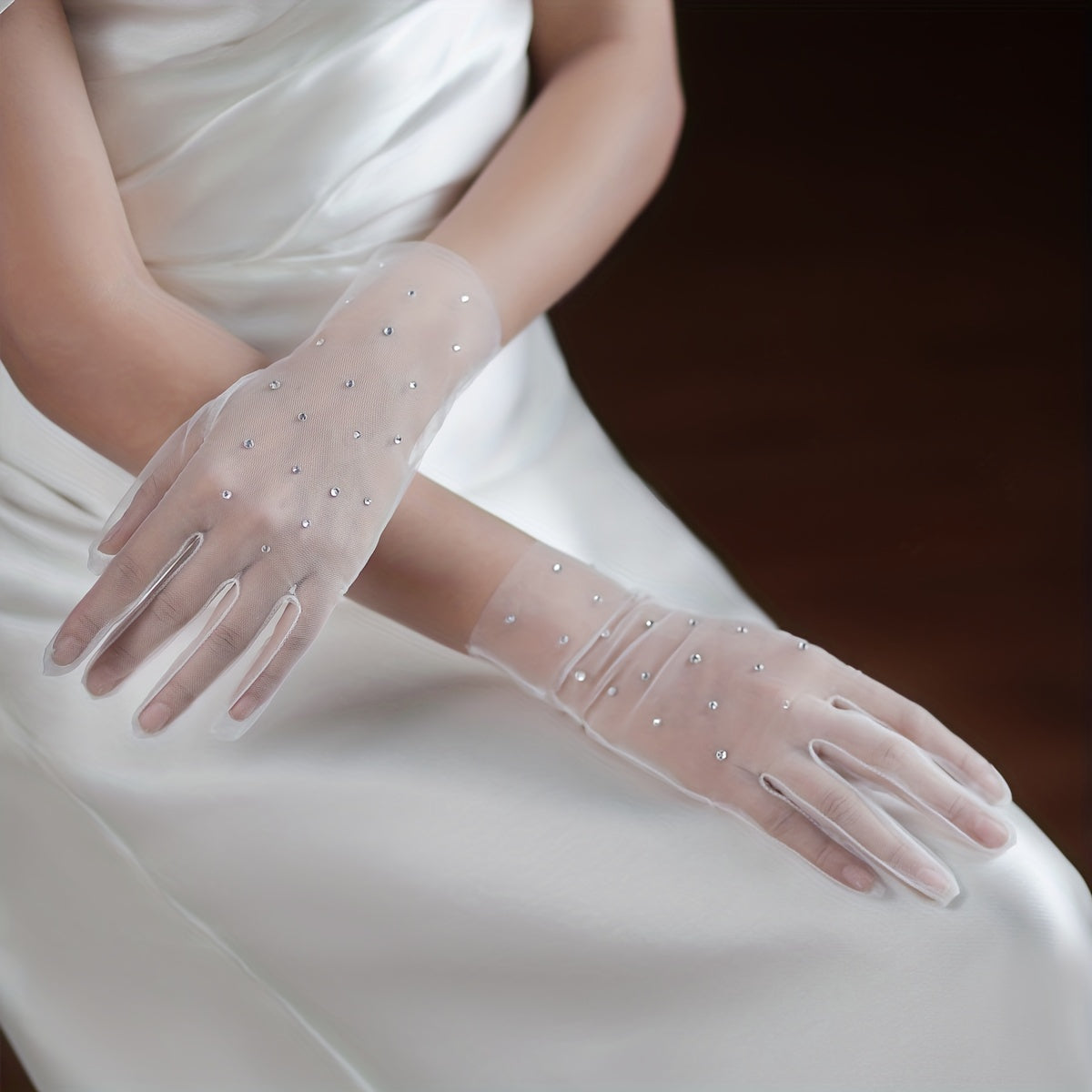 Short Mesh Gloves Inlaid Rhinestone Bridal Wedding Gloves