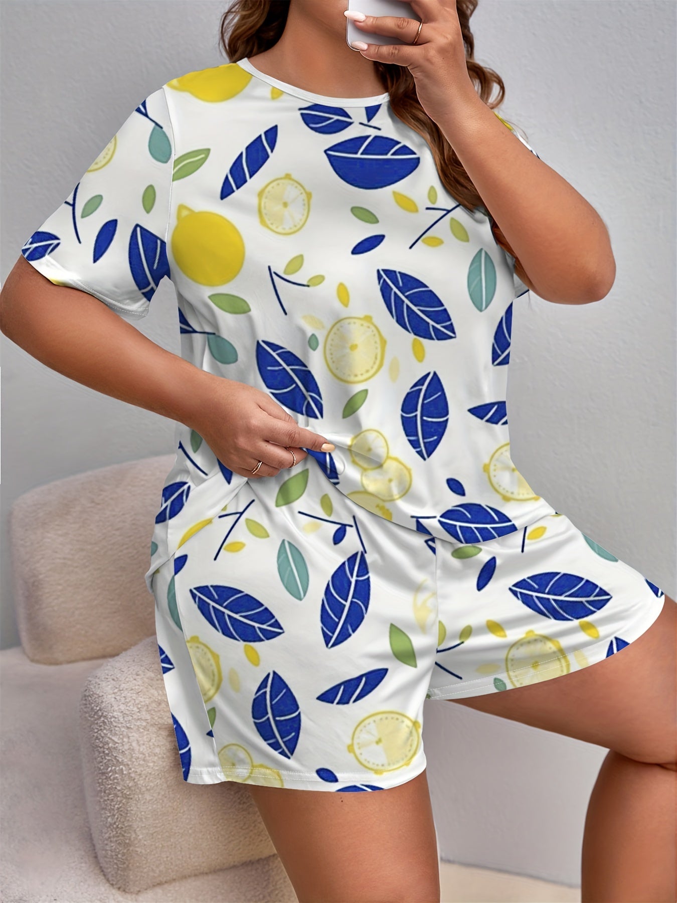 Plus Size Lemon Print Tee & Shorts Lounge Set