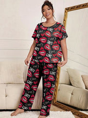 Heart & Lips Print Top & Pants Pajama Set