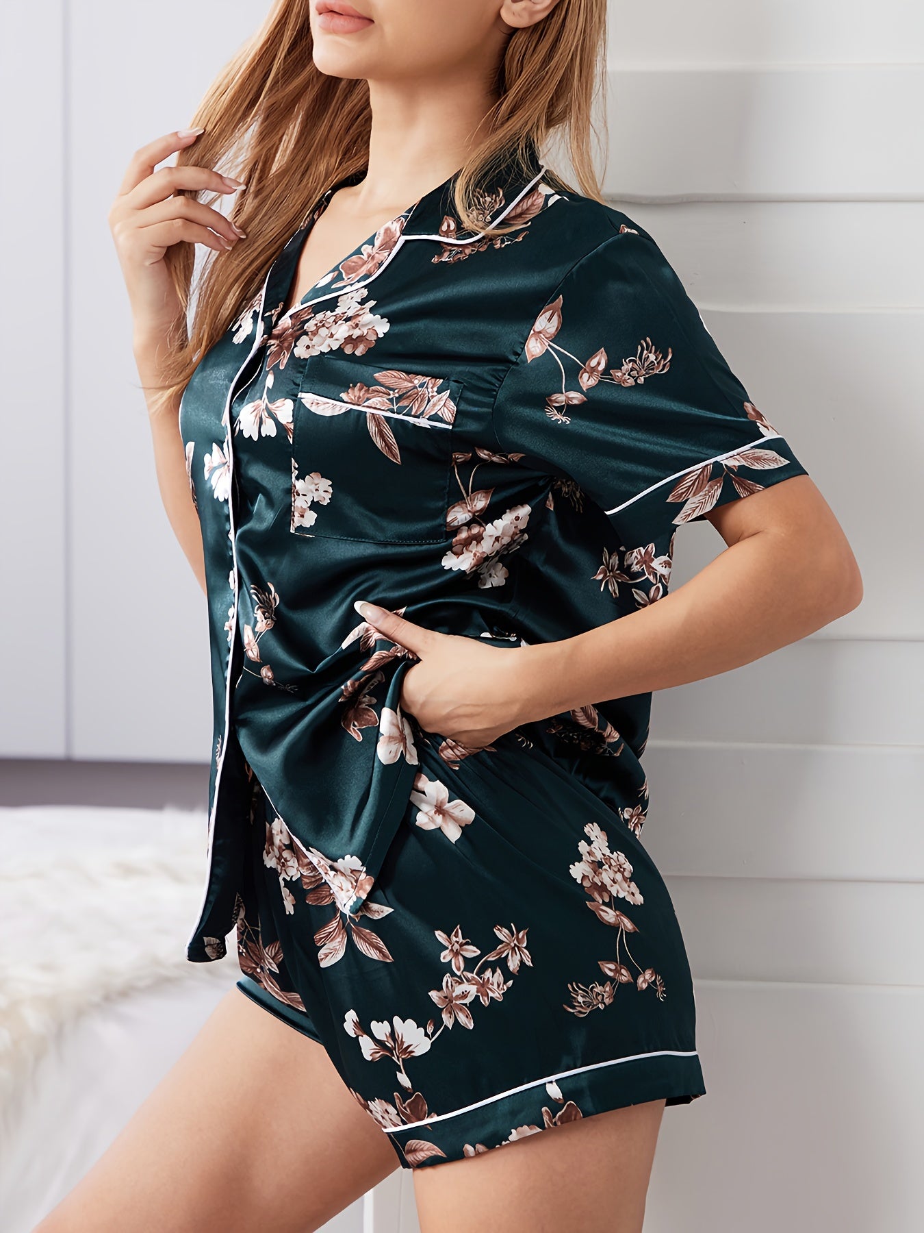 Floral Print Pajamas Set Short Sleeve Top & Shorts