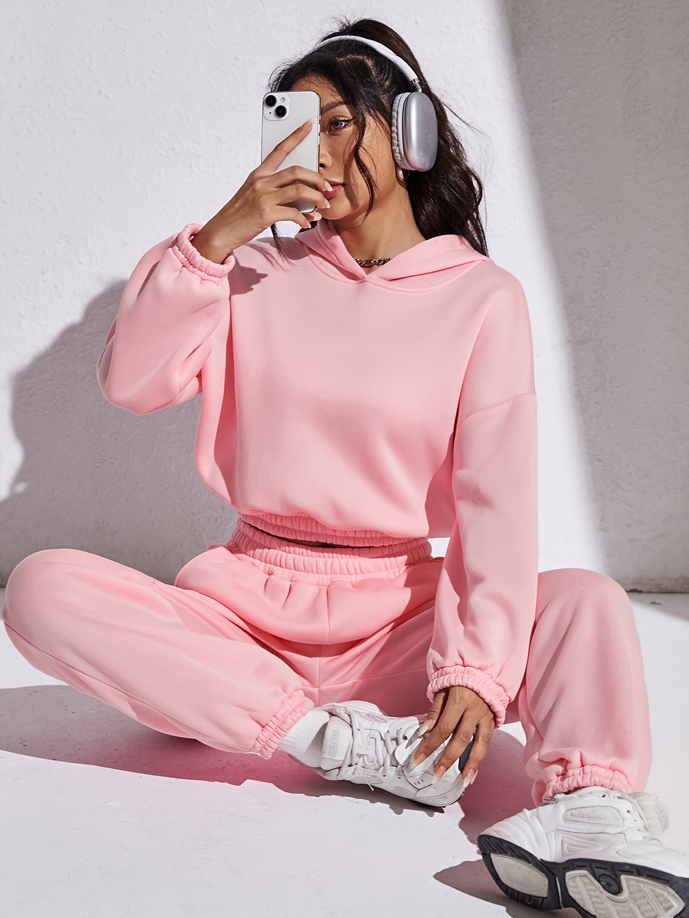 Solid Workout Set Drop Shoulder Hoodies & Jogger Pants