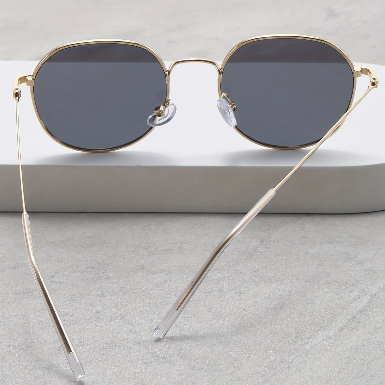 Round Metal Sunglasses UV400 Anti Glare Glasses
