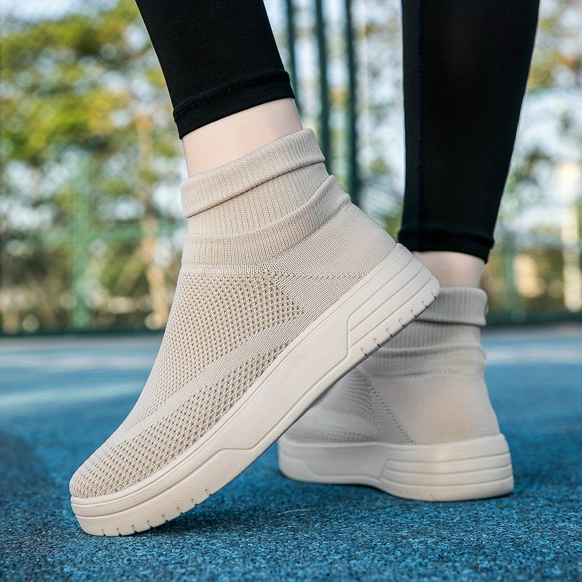 Women's Lightweight Mesh Slip-on Sneakers