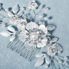 Flower Charm Hair Comb Crystal & Faux Pearl Bridal Headwear