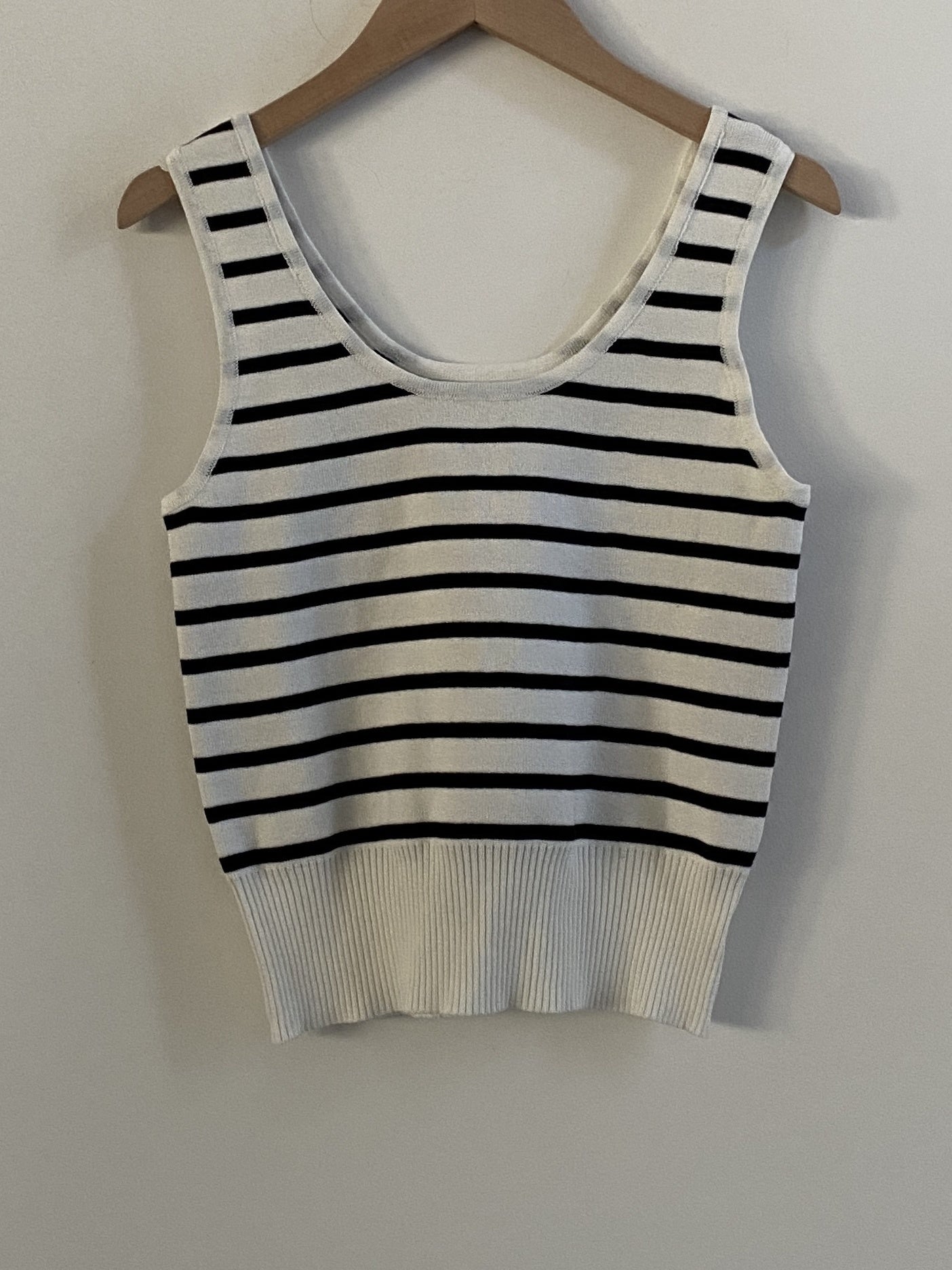 Striped Knitted Tank Top Sleeveless Casual Sweater Women's Clothing