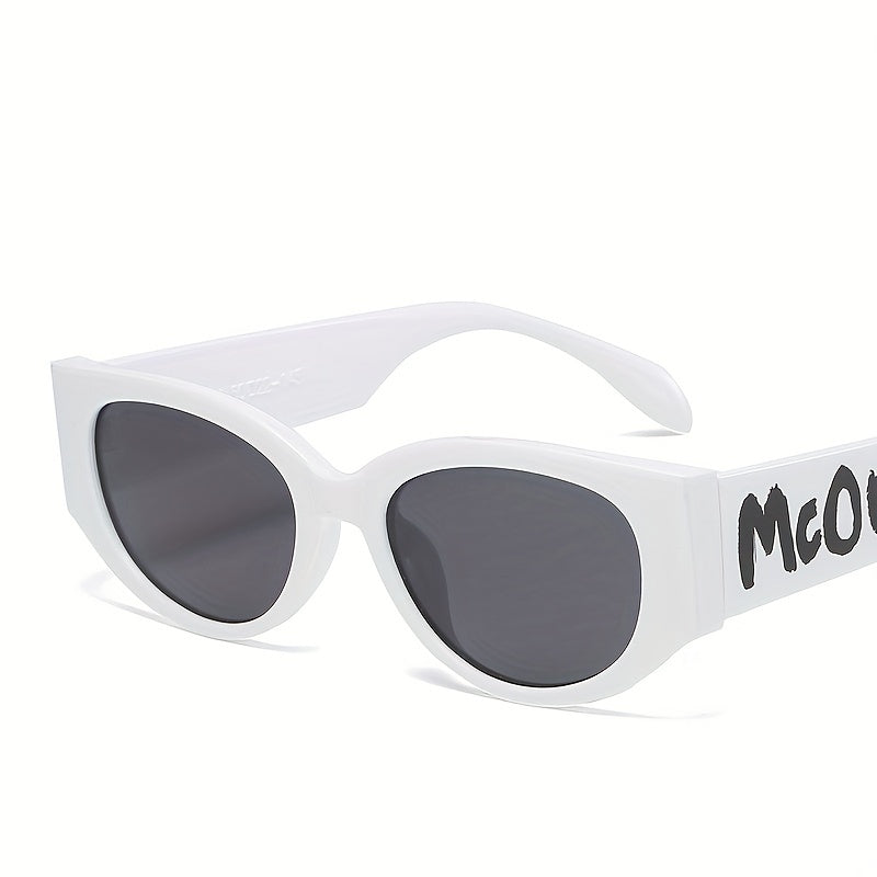 Retro Men's Letter Print Leg Sunglasses