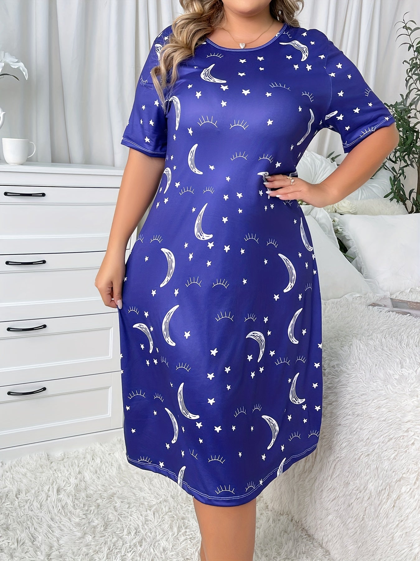Eyelash & Moon Print Short Sleeve Tee Sleep Dress