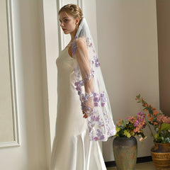 Graceful Finger Length Bridal Veil with Comb Soft Tulle Wedding Lace Veil