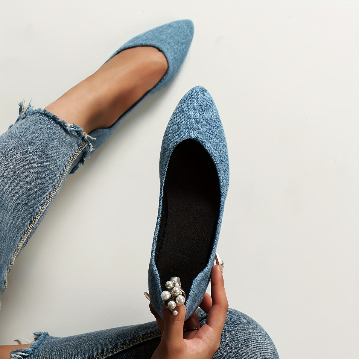 Women's Pointed Toe Slip On Canvas Shoes