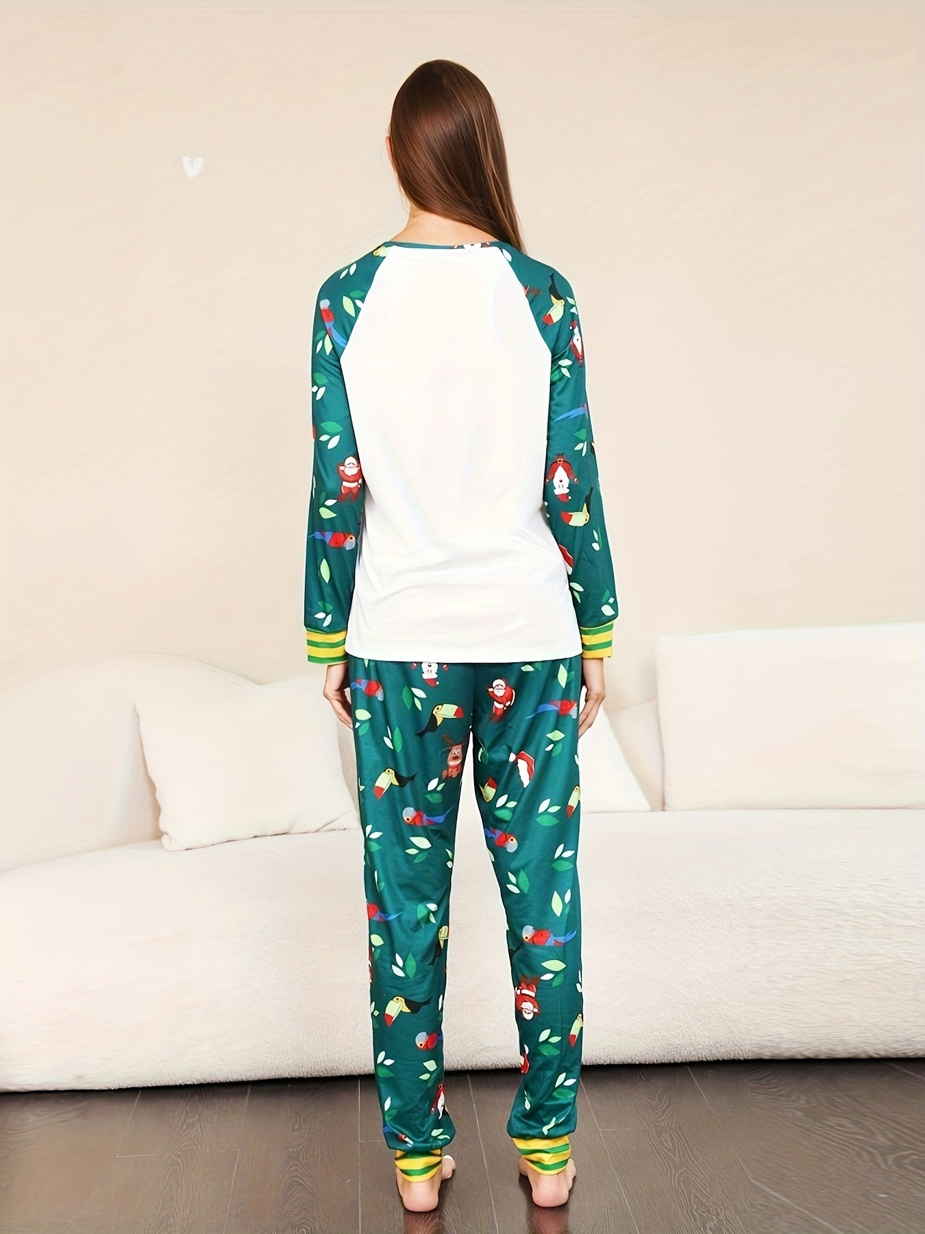 Cartoon Print Christmas Pajama Set Long Sleeve Crew Neck Top
