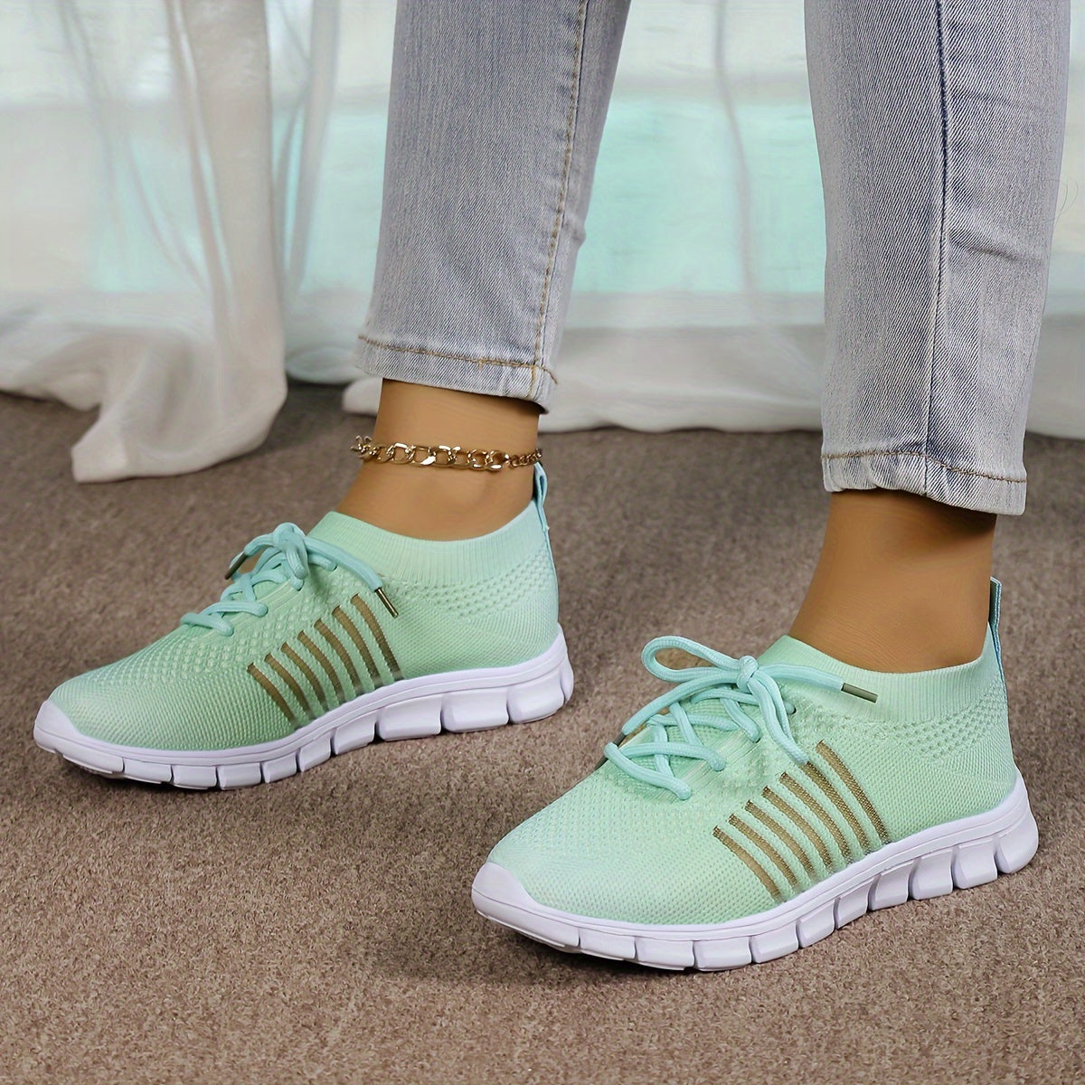 Women's Gradient Mesh Running Shoes Comfortable Lace Up Low Cut Sneakers