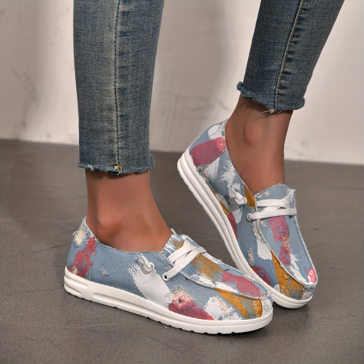 Graffiti Print Slip On Loafers Shoes Lightweight Canvas Sneakers