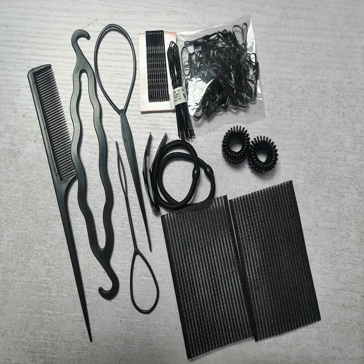 Hair Accessories Set Topsy Tail Hair Tool Hair Loop Hair Ties Hair Clips Combs