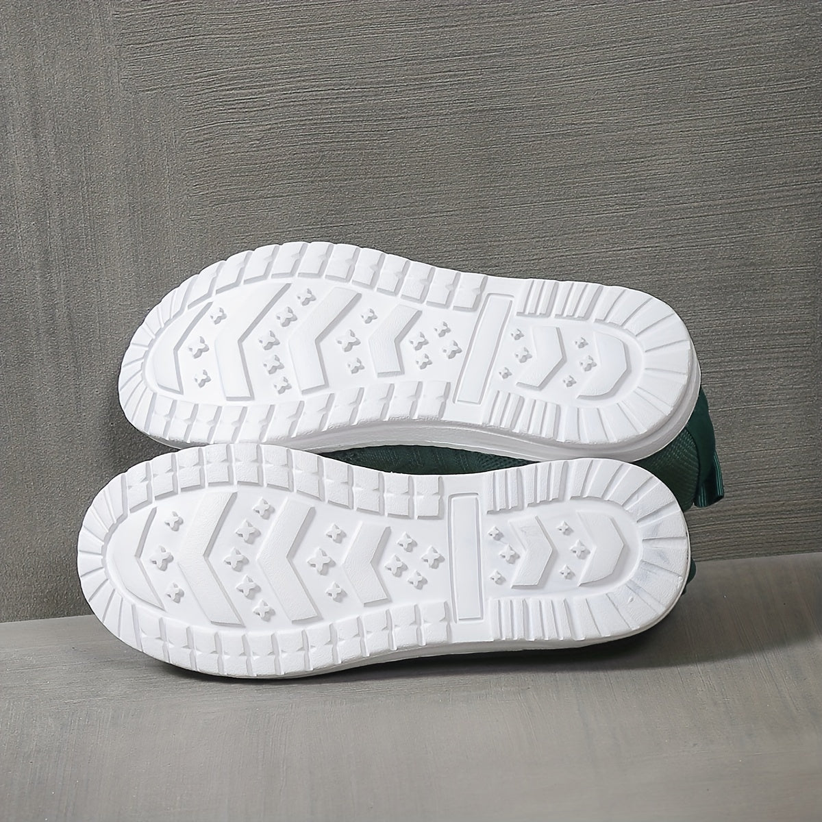 Women's Metal Buckle Loafers Soft Sole Walking Shoes