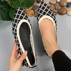 Women's Lightweight Breathable Flat Shoes Slip On Casual Walking Shoes