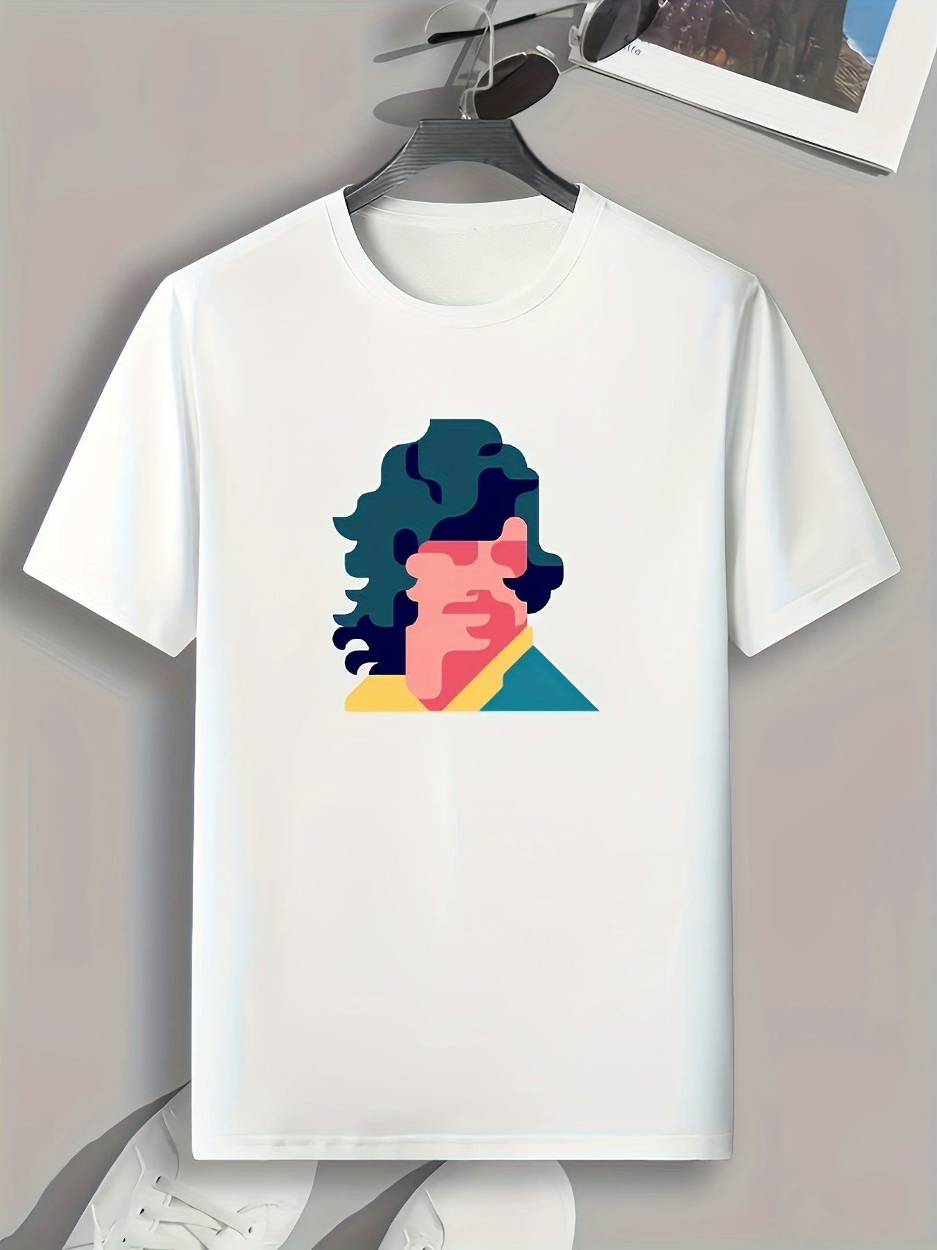 Portrait Pattern Print Men's Sports T-shirt Graphic Tee