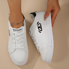 Women's Cartoon Animal Embroidered Skate Shoes