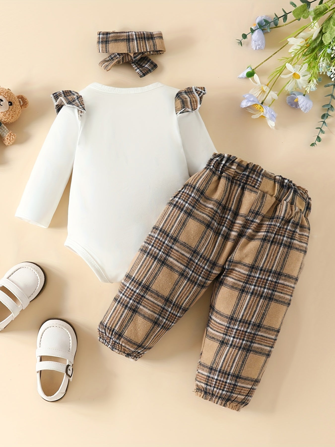 Baby Bear Graphic Long-sleeved Shirt & Plaid Pants Set