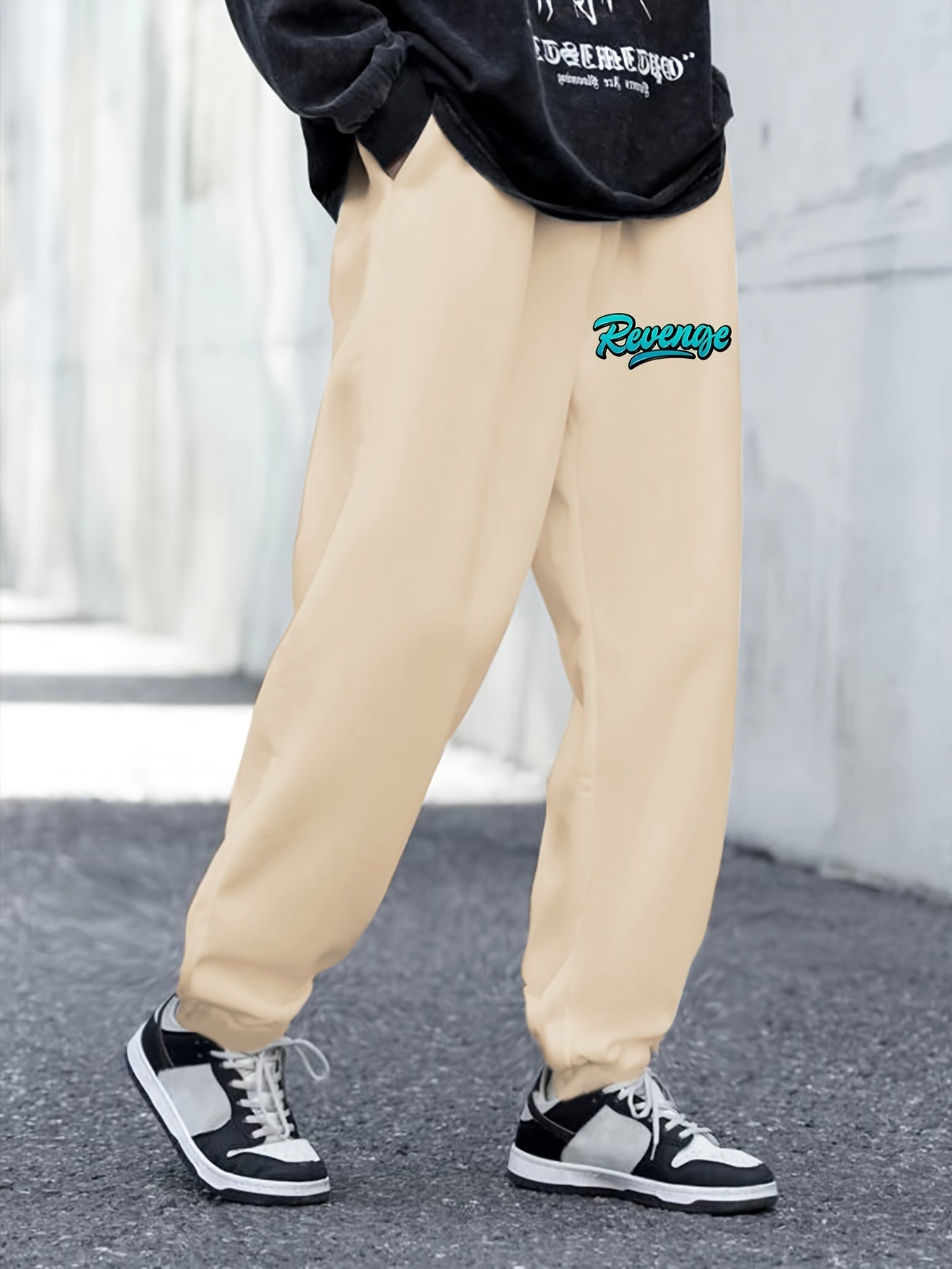 Letter Pattern Printed Men's Trousers with Pockets Drawstring Sweatpants
