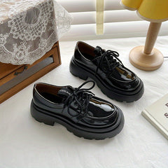 Women's Platform Loafers Round Toe Lace Up Patent Leather Shoes