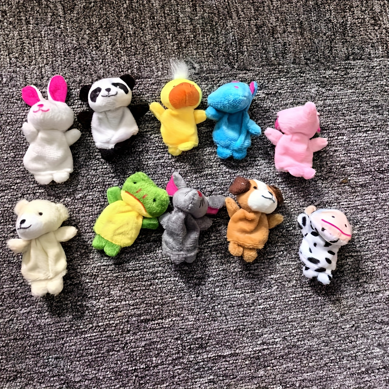 5pcs Random Style Youngsters' Mini Finger Dolls Small Cartoon Animal Finger Toys