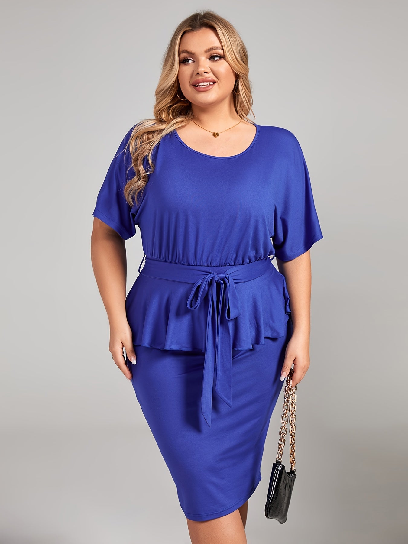 Women's Round Neck Slim Fit Dress