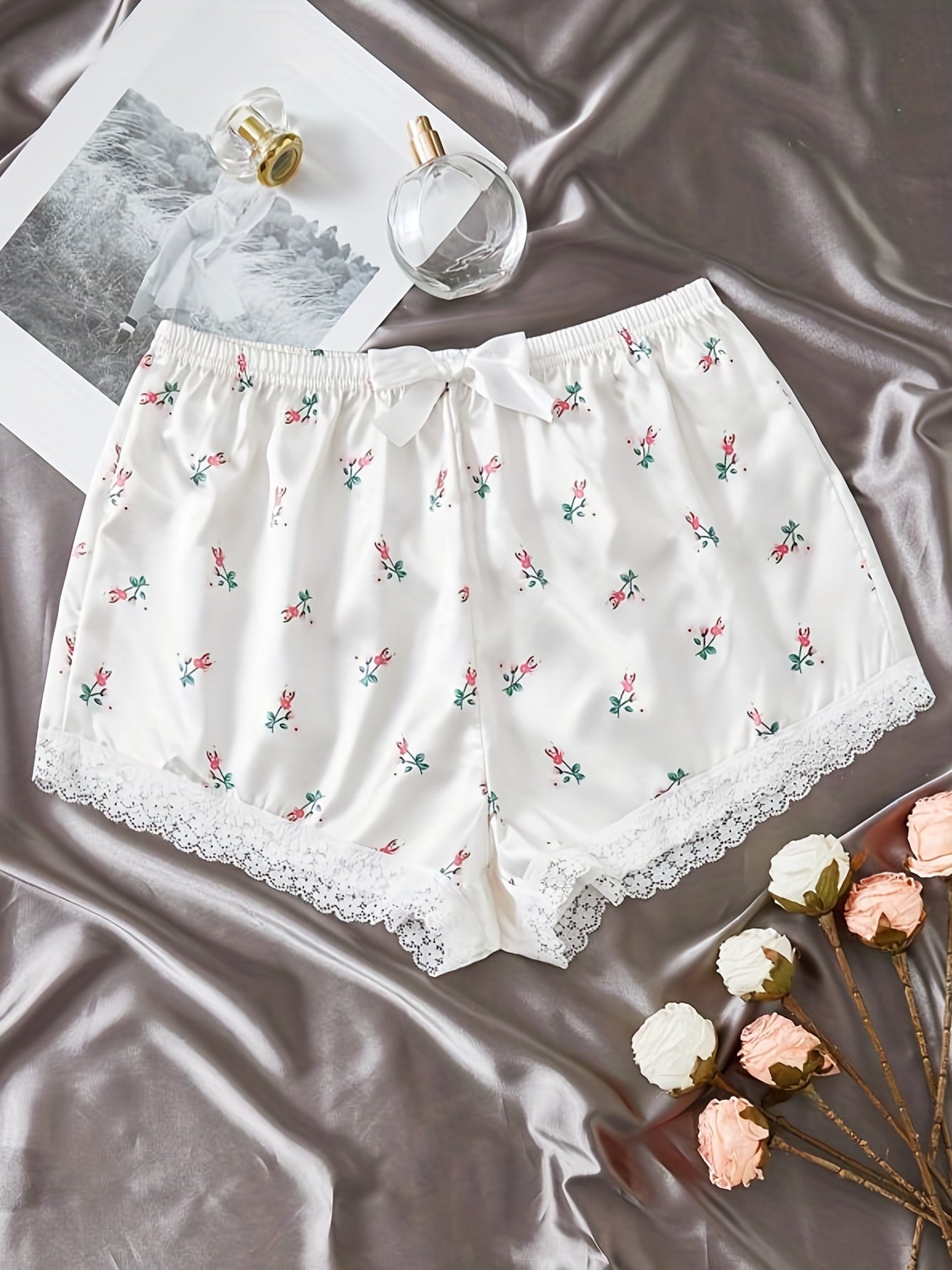 Floral Print Lace Trim Sleep Shorts