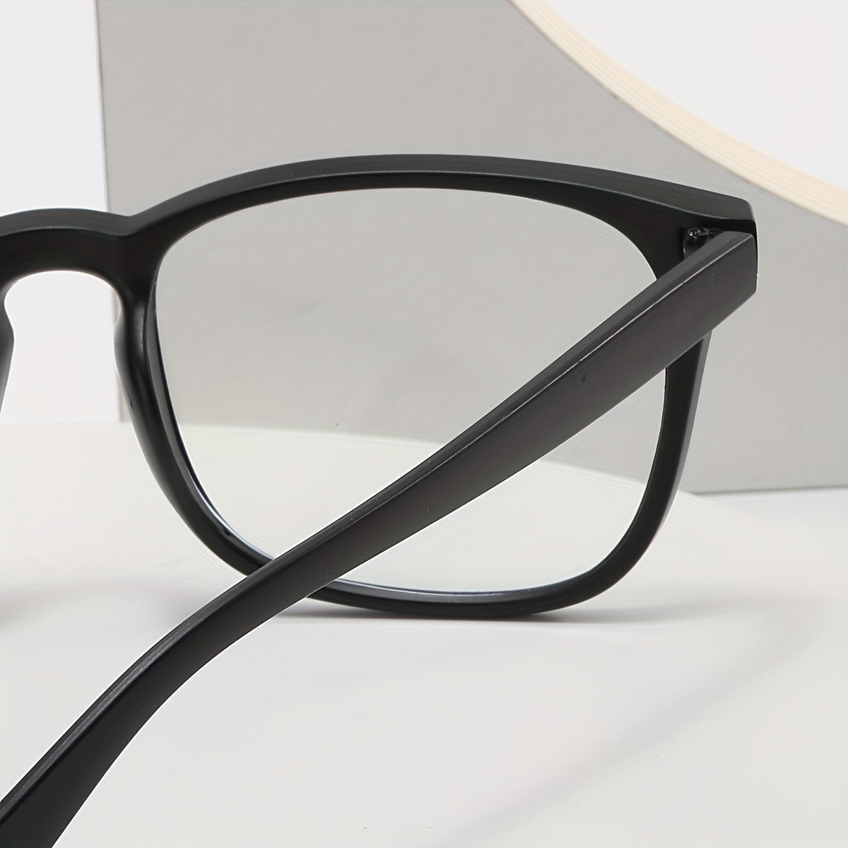 Square Frame Clear Lens Glasses Minimalist Metal Decor Eyewear Mod