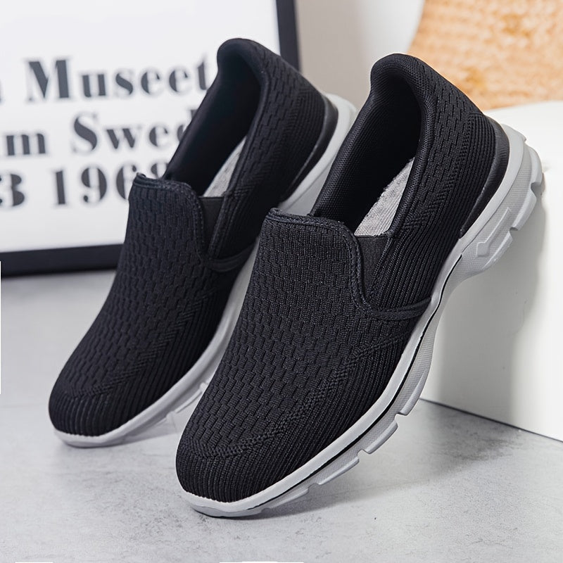 Men's Lightweight Slip On Casual Shoes for Traveling Jogging Hiking
