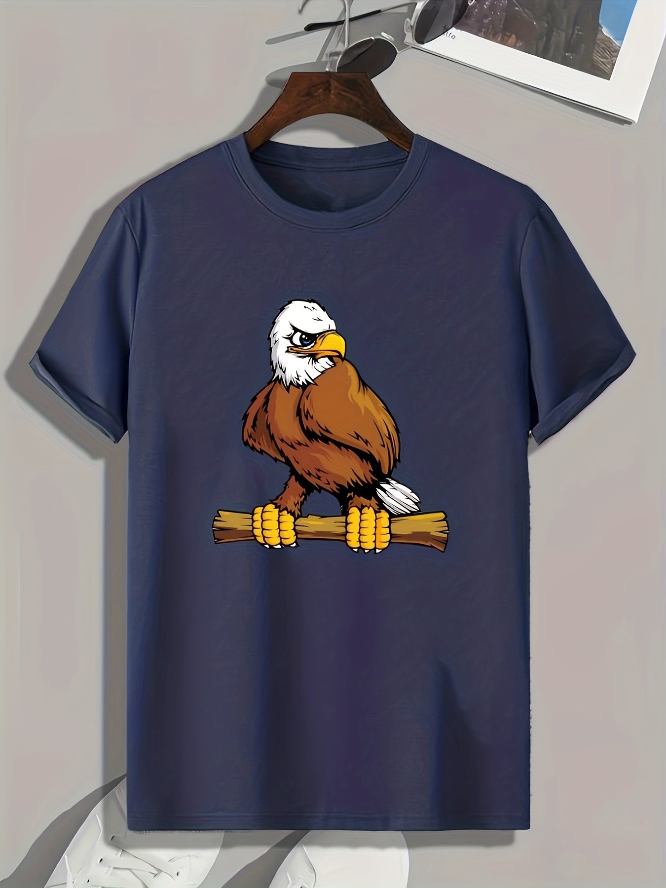 Eagle Pattern Print Men's Sports T-shirt for Fitness Activities