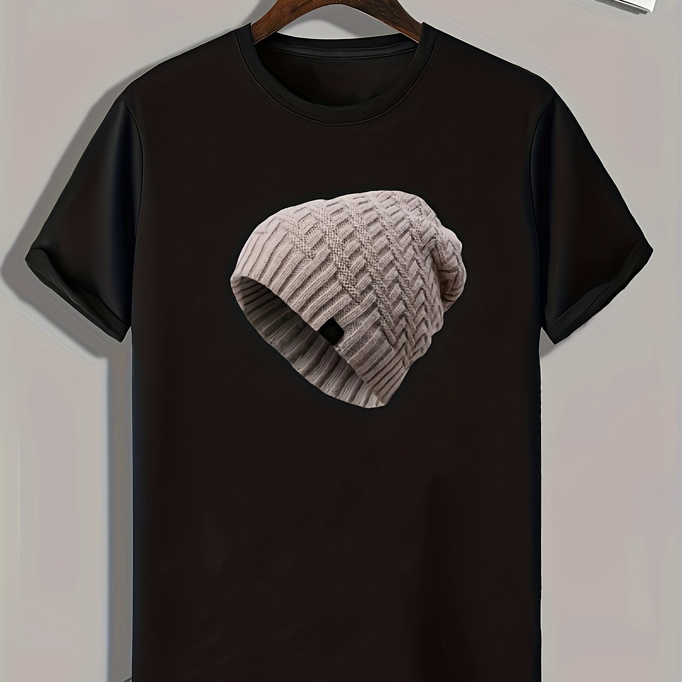 Men's Knitted Hat Pattern Print T-shirt