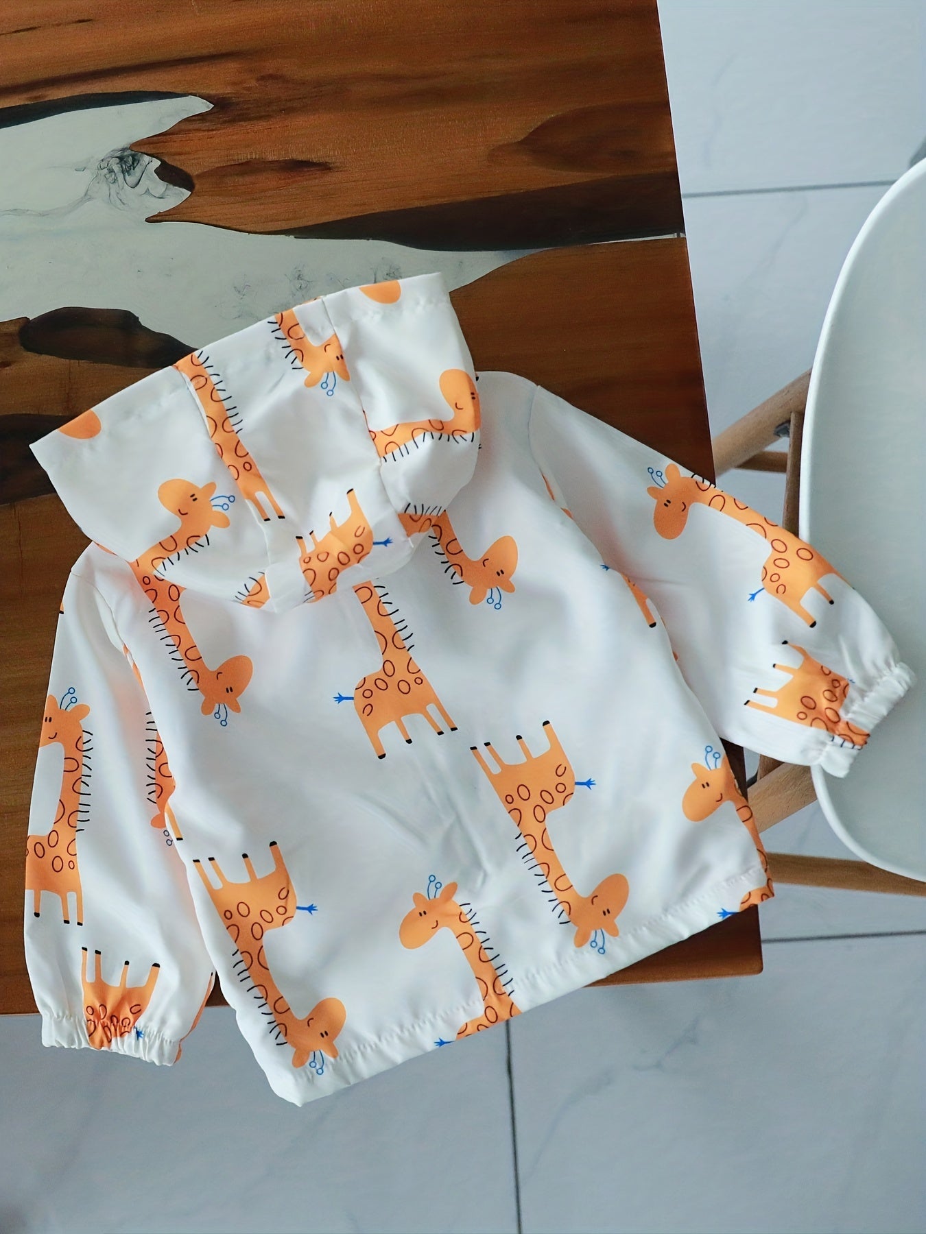 Boys Giraffe Print Hooded Windbreaker Jacket