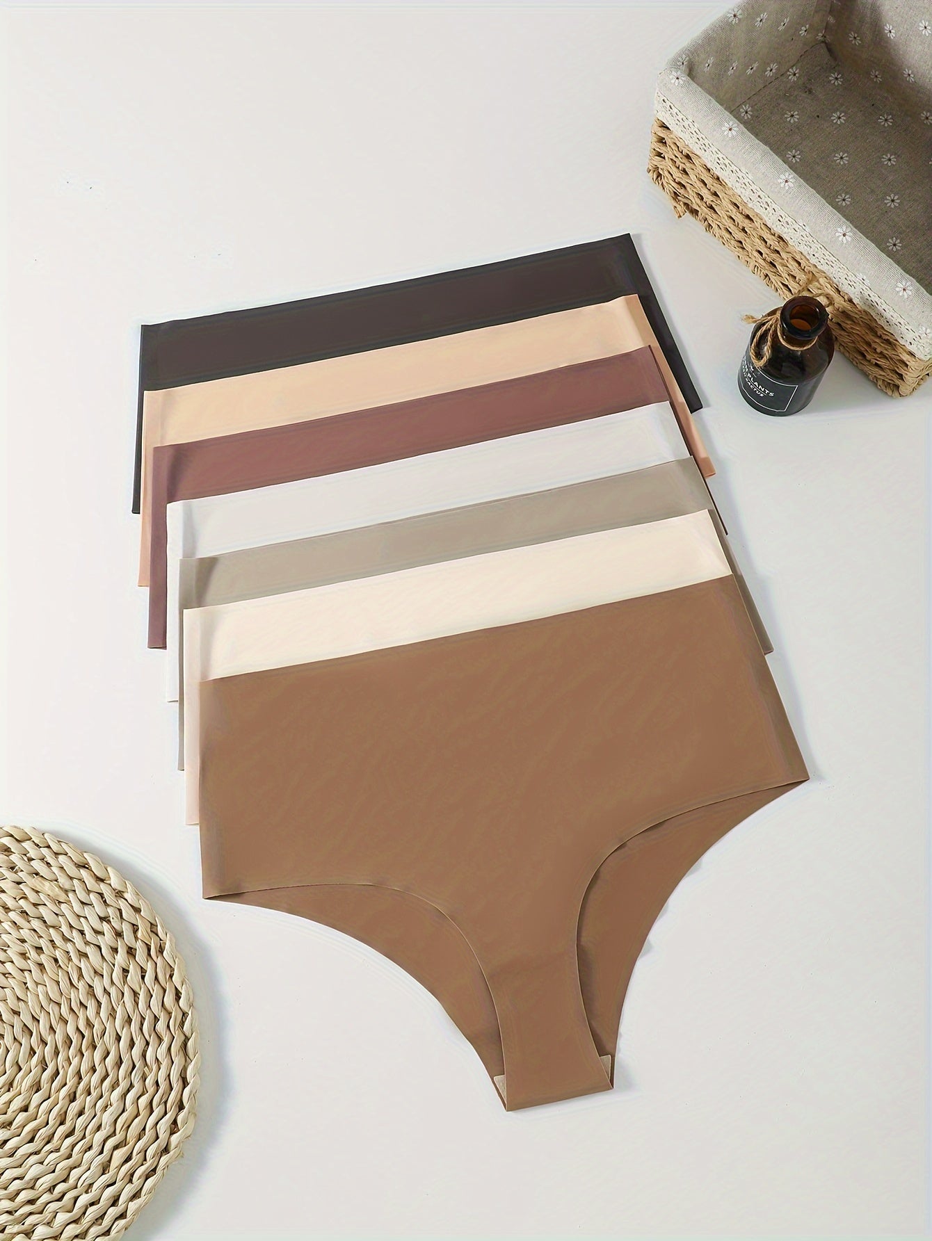 7-Pack Plus Size Seamless Cooling Briefs Set, Mid Waisted Panties