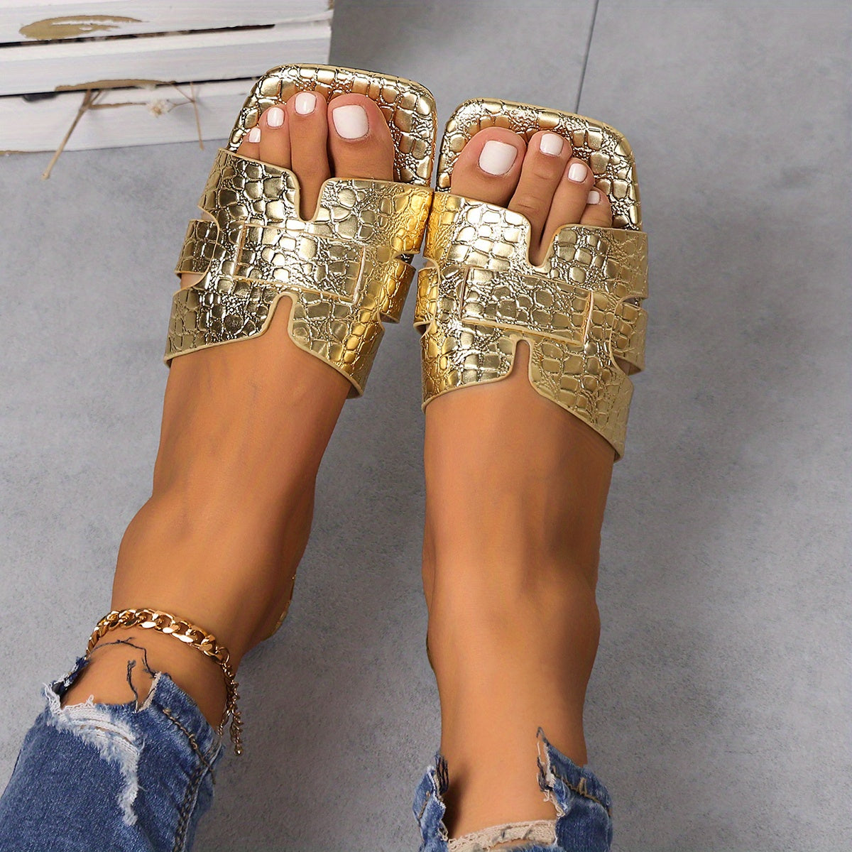Crocodile Pattern Slide Sandals Flat Summer Shoes Square Toe Lightweight