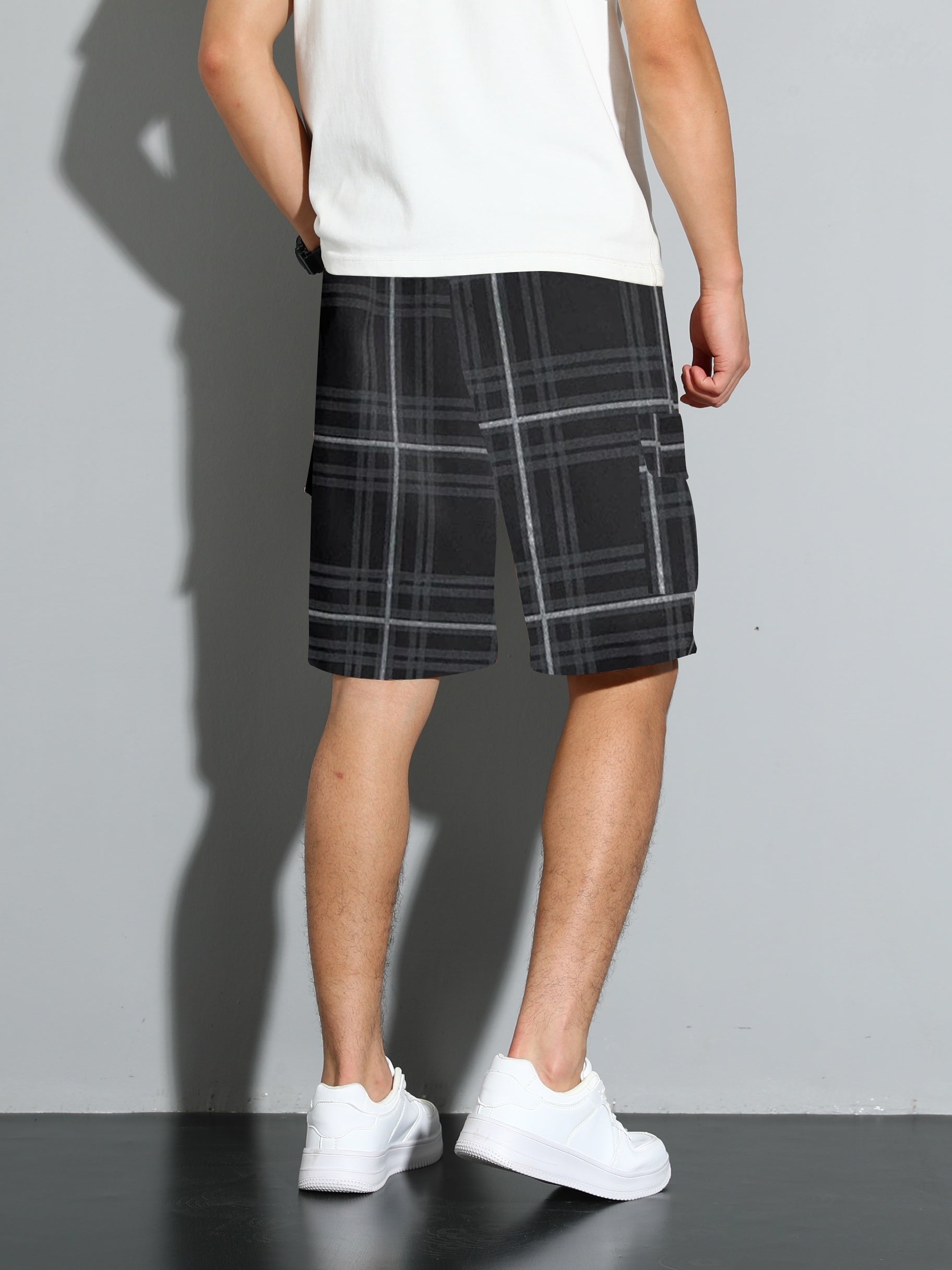 Plaid Drawstring Cargo Shorts with Pockets for Men