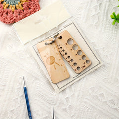 Wooden Sweater Needle Ruler Gauge Knitting Crochet Measurement Tool