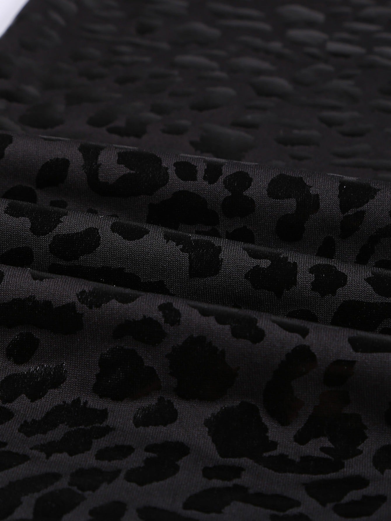 Leopard Textured Leggings Pants for Women