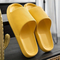 Women's Solid Slides Soft Sole Pillow Slides Lightweight Home Bathroom Shoes