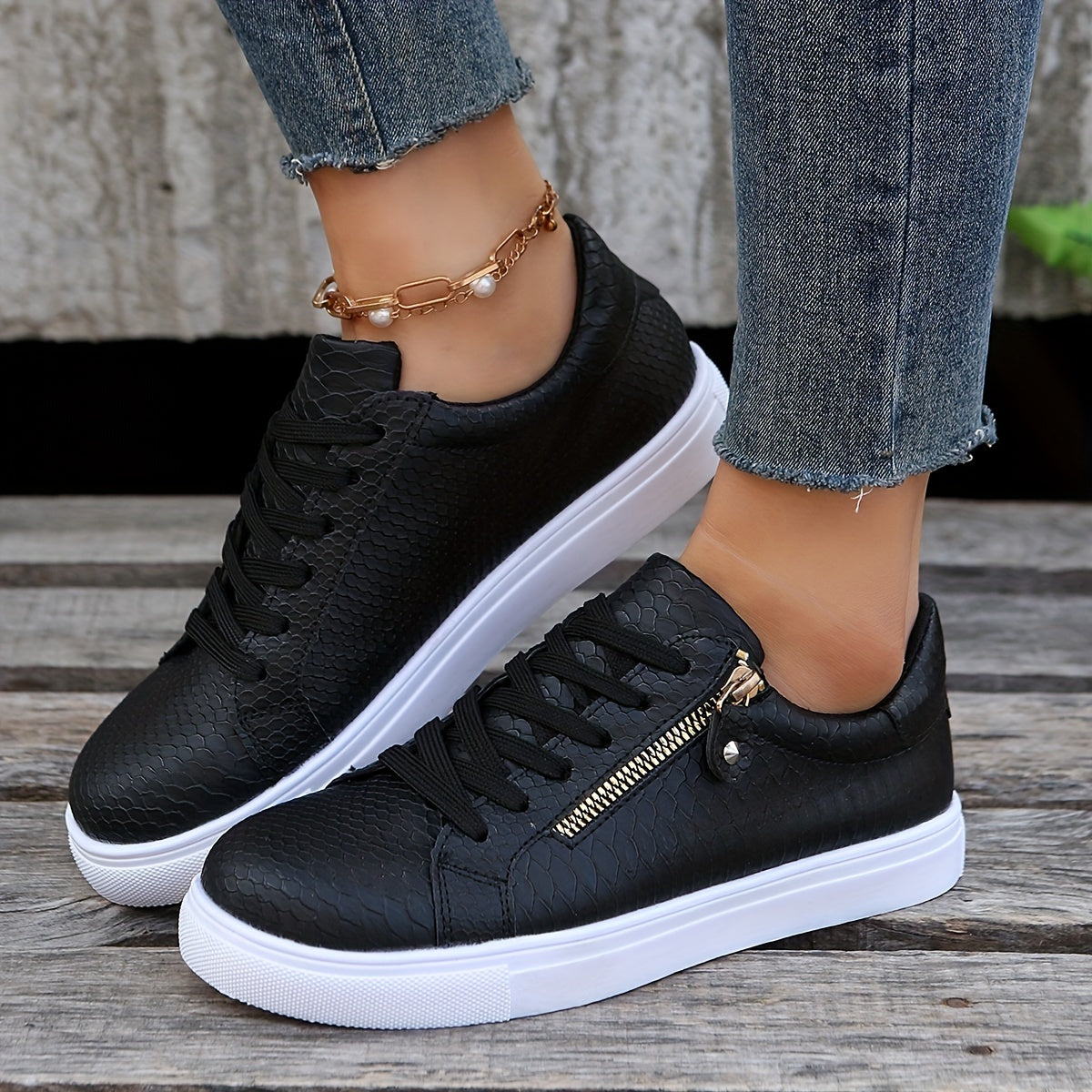 Snake Texture Faux Leather Skate Shoes Heighten Solid Non slip Low Cut Flat Snea