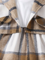 Stylish Plaid Outfit with Long Sleeve Coat