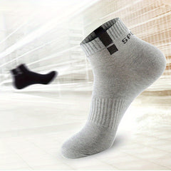 Men's Solid Crew Socks Soft Breathable Casual Socks for Outdoor Activities