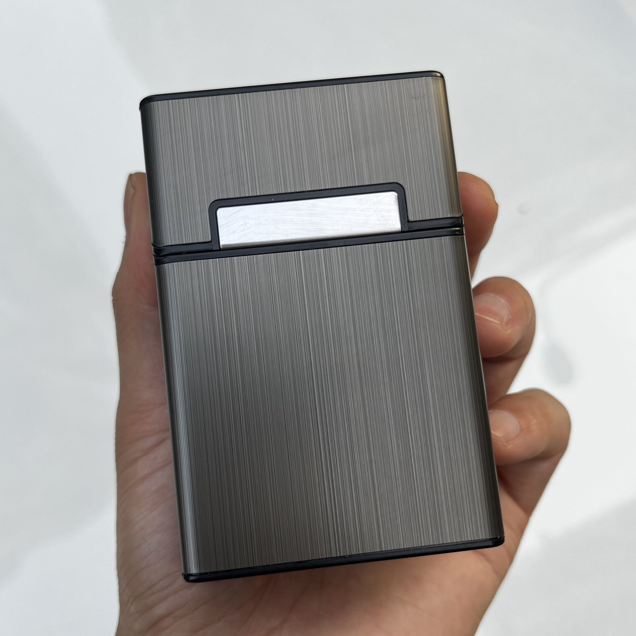 Waterproof Magnetic Cigarette Box with 20 Capacity