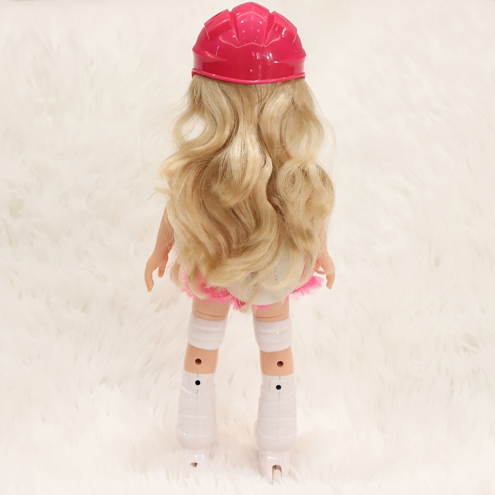 Belinda 14-Inch Remote Control Skating Doll Music No Voice 4 AA Batteries 2 A