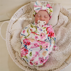 KEKEAIAI 18 Inch Lifelike Youngsters Doll with 3D Skin & Floral Outfit