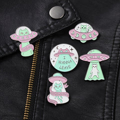 5pcs OPRPRYN Men'S Alien Space Brooch Pins - Creative Graffiti Style Badges