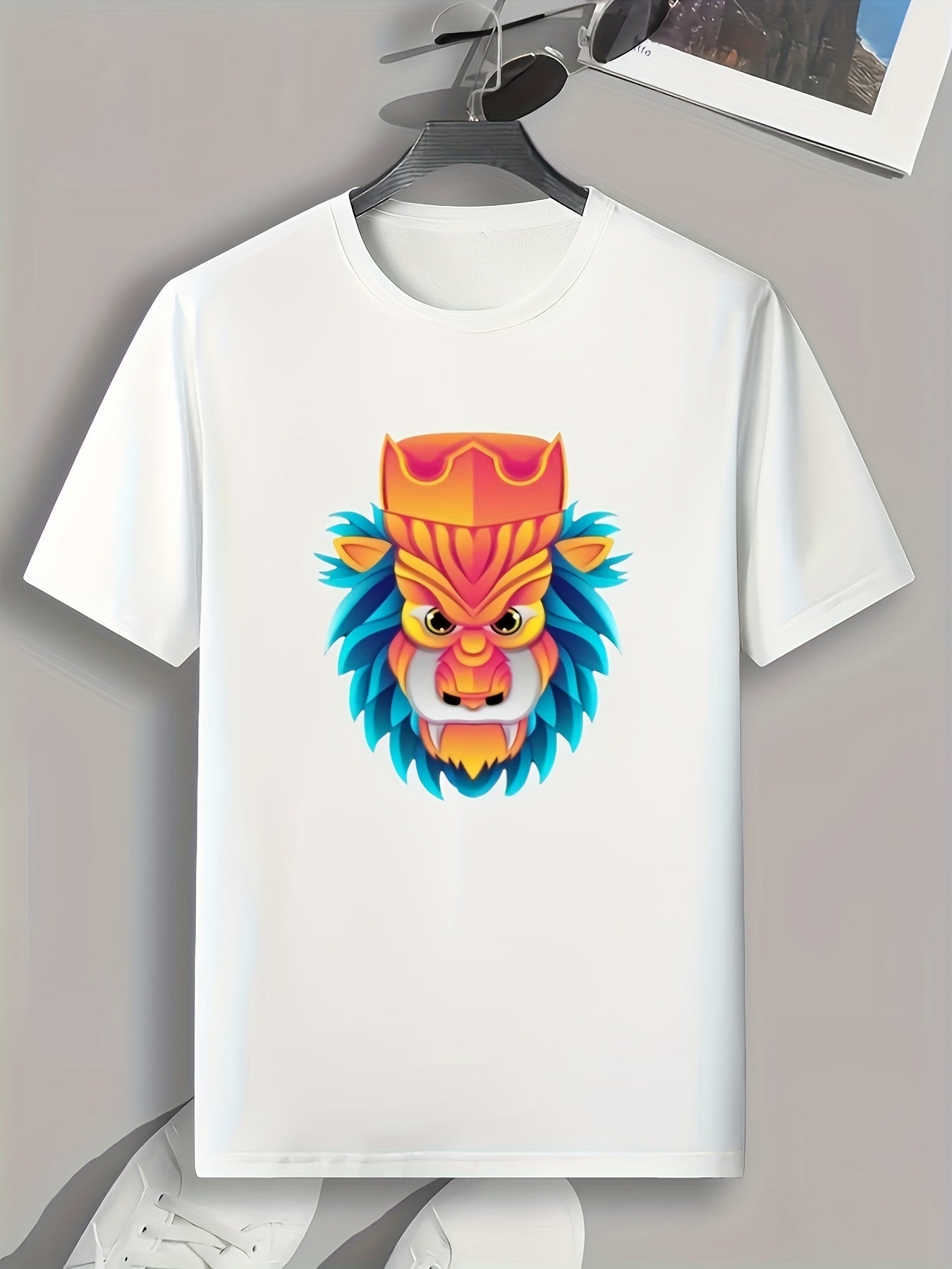 Totem Pattern Print Men's Comfy Sports T-shirt