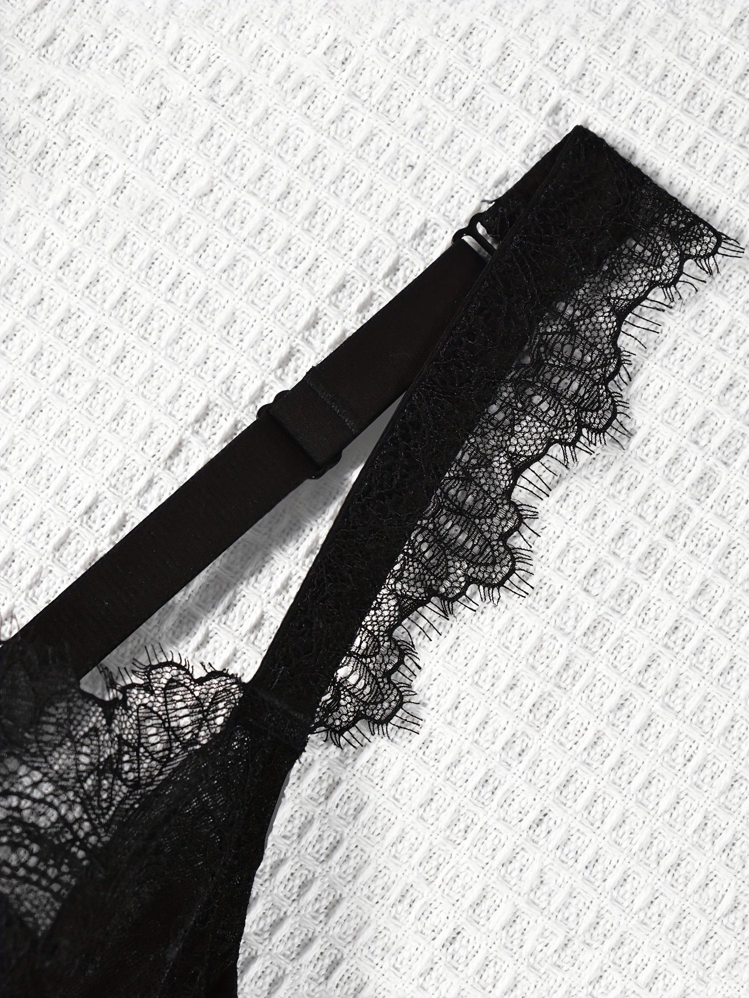 Lace Lifting Underwire Minimizer Bra