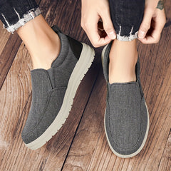 Men's Lightweight Slip On Canvas Shoes For Traveling Jogging Hiking