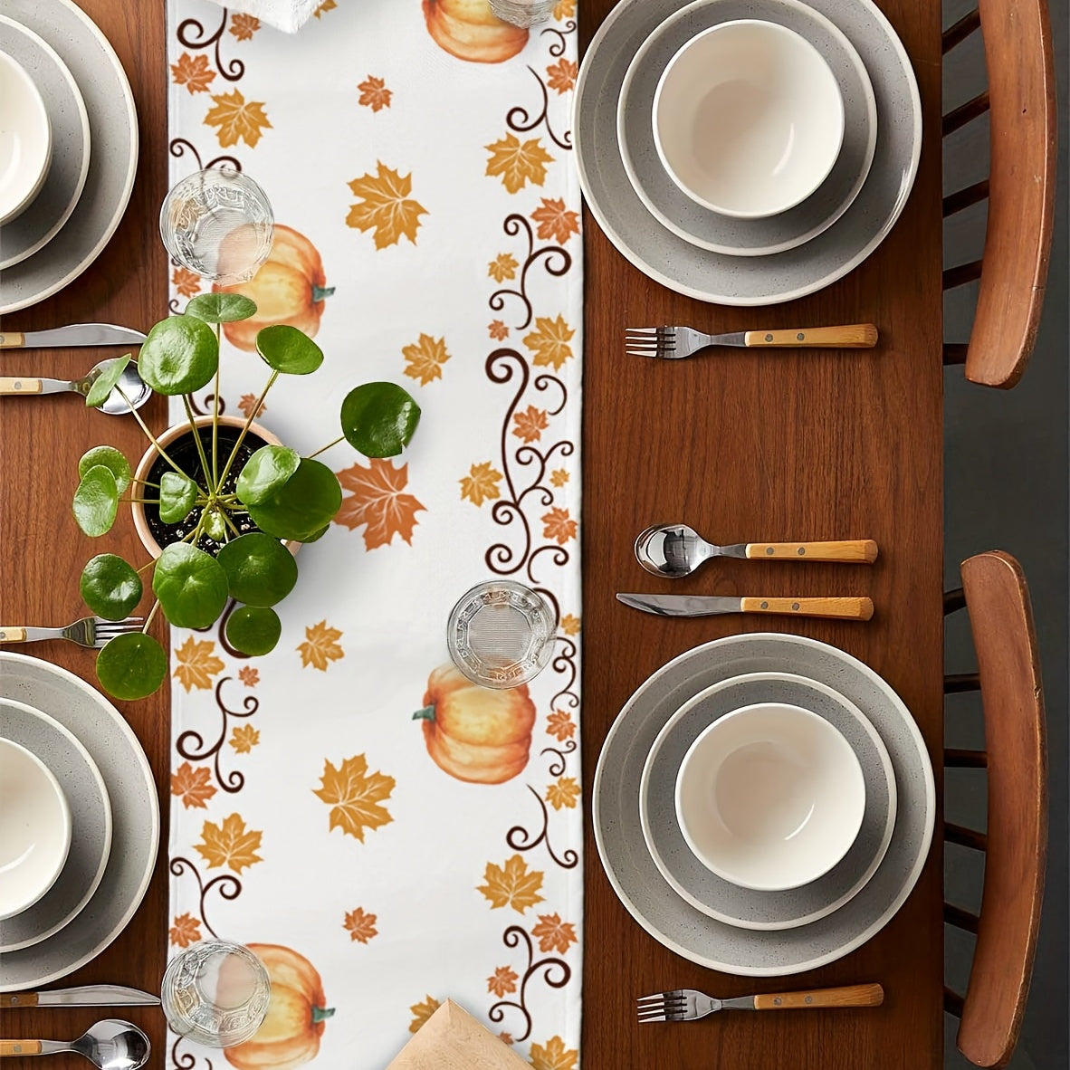 Thanksgiving Pumpkin Maple Leaves Border Table Runner
